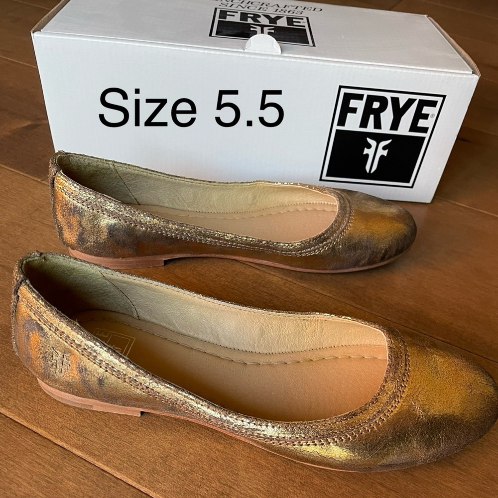 Frye Carson Ballet Flat Distressed Crackle Leather Metallic Gold